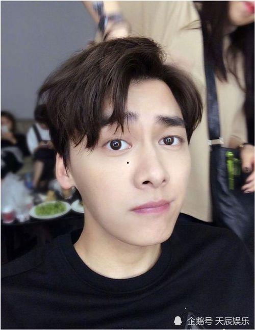 金晨爆料李易峰视频,揭秘背后真相 第2张 金晨爆料李易峰视频,揭秘背后真相 第2张